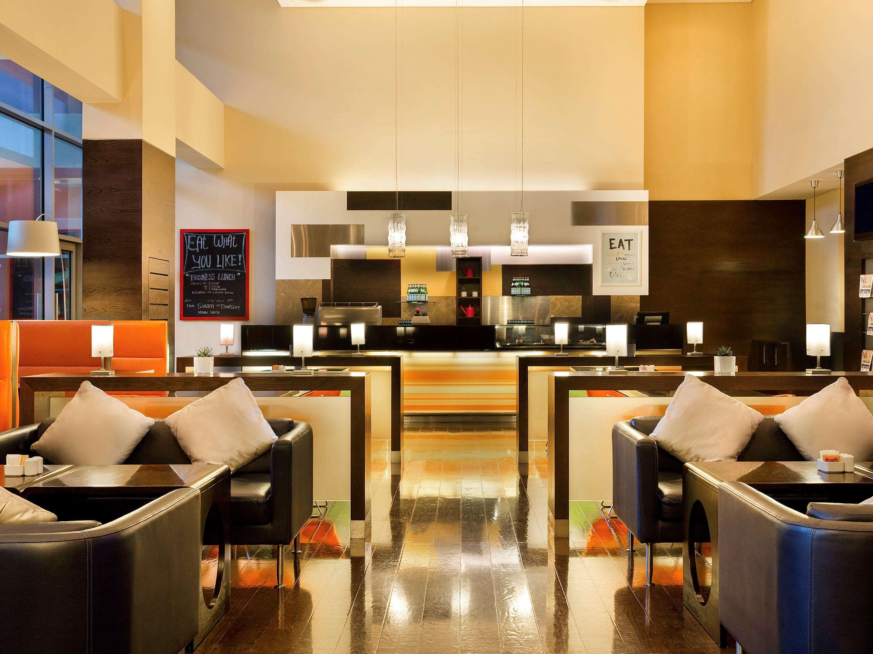 Ibis Al Rigga Hotell Dubai Exteriör bild