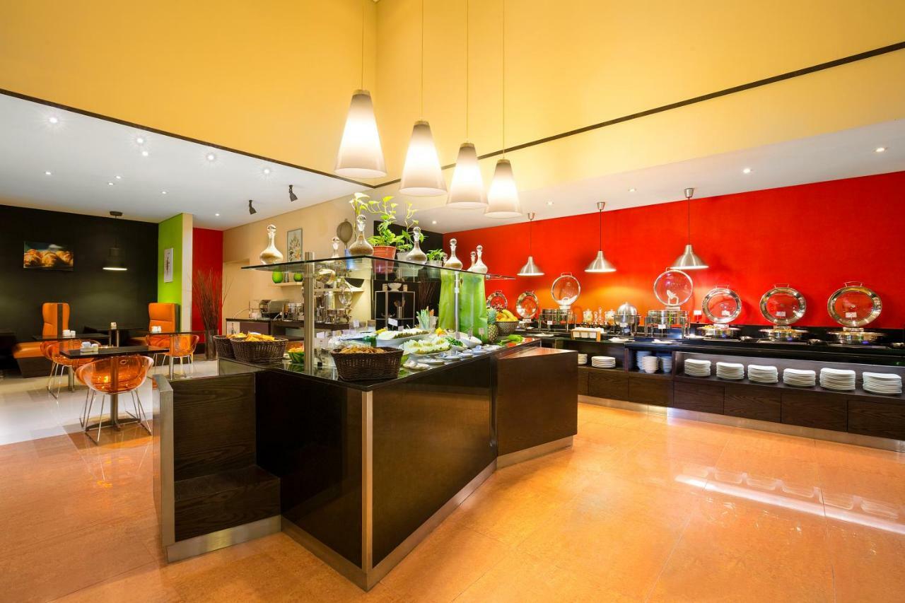 Ibis Al Rigga Hotell Dubai Exteriör bild