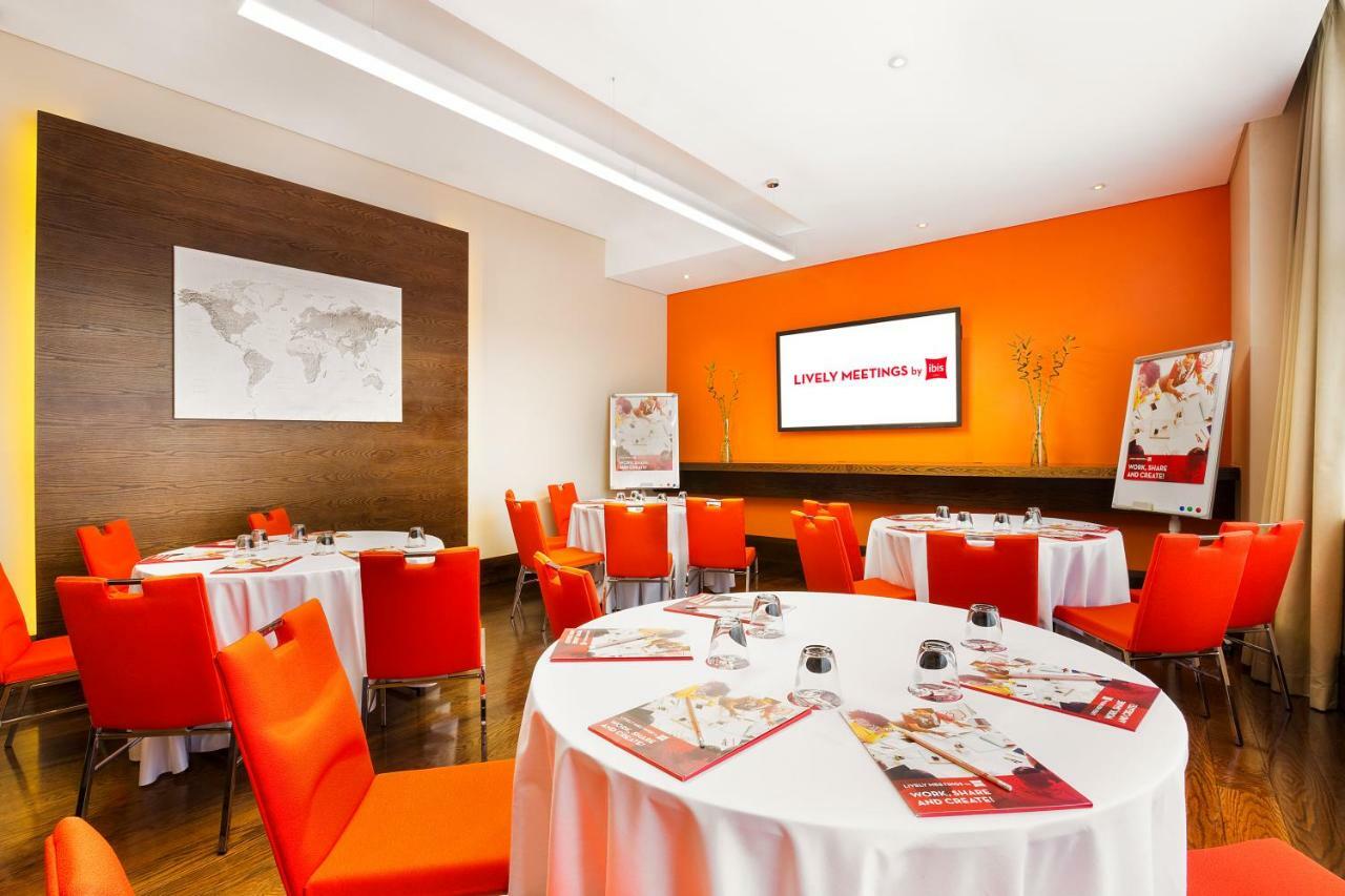Ibis Al Rigga Hotell Dubai Exteriör bild