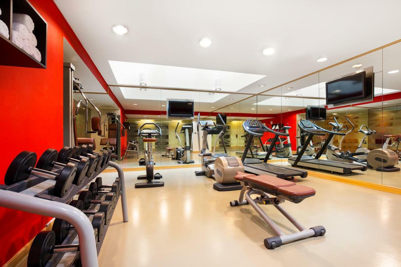 Ibis Al Rigga Hotell Dubai Exteriör bild